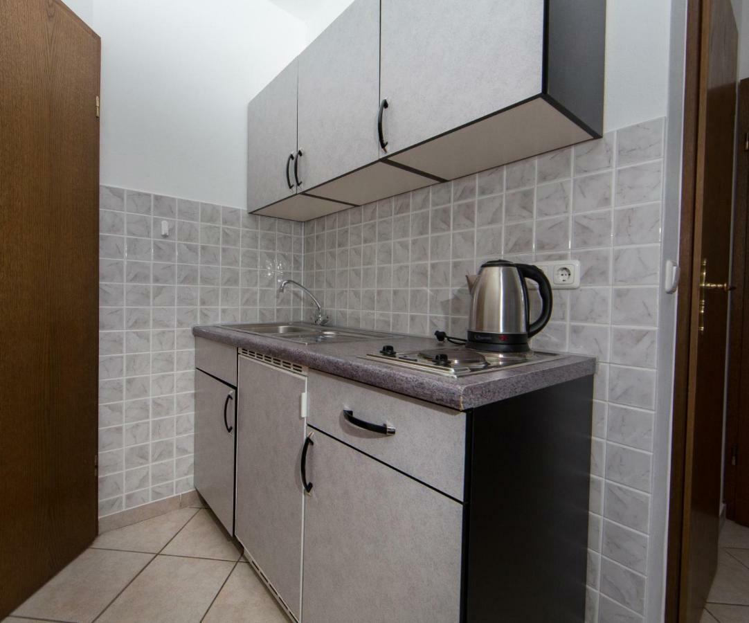 Apartments Sanmichel Пула Екстериор снимка