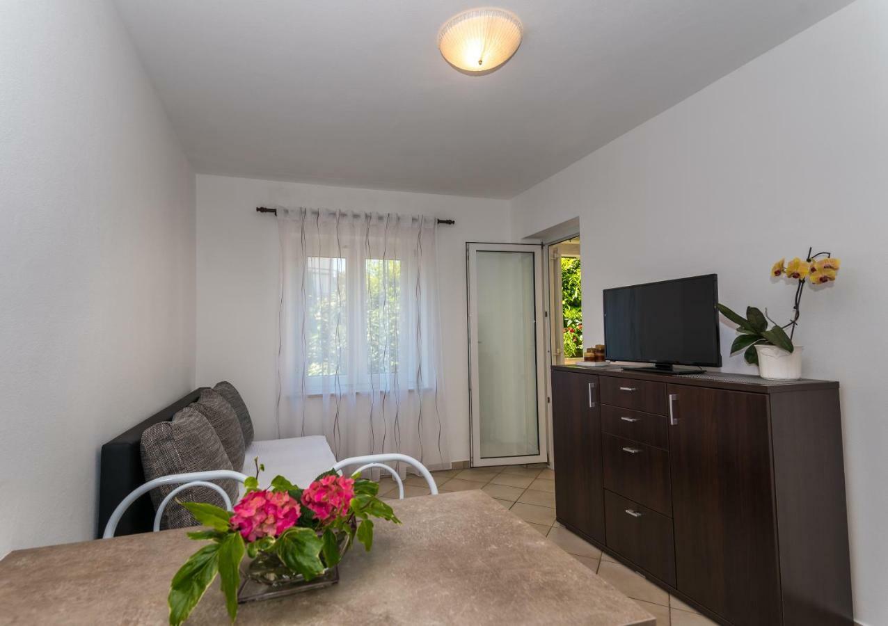 Apartments Sanmichel Пула Екстериор снимка