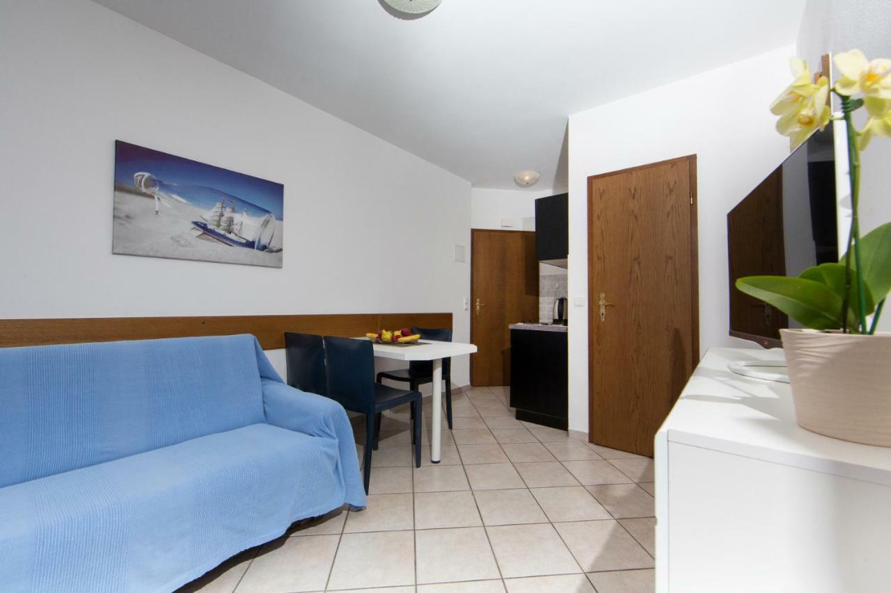 Apartments Sanmichel Пула Екстериор снимка
