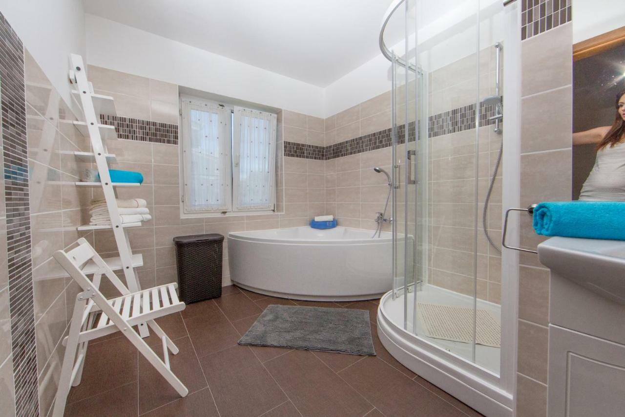 Apartments Sanmichel Пула Екстериор снимка