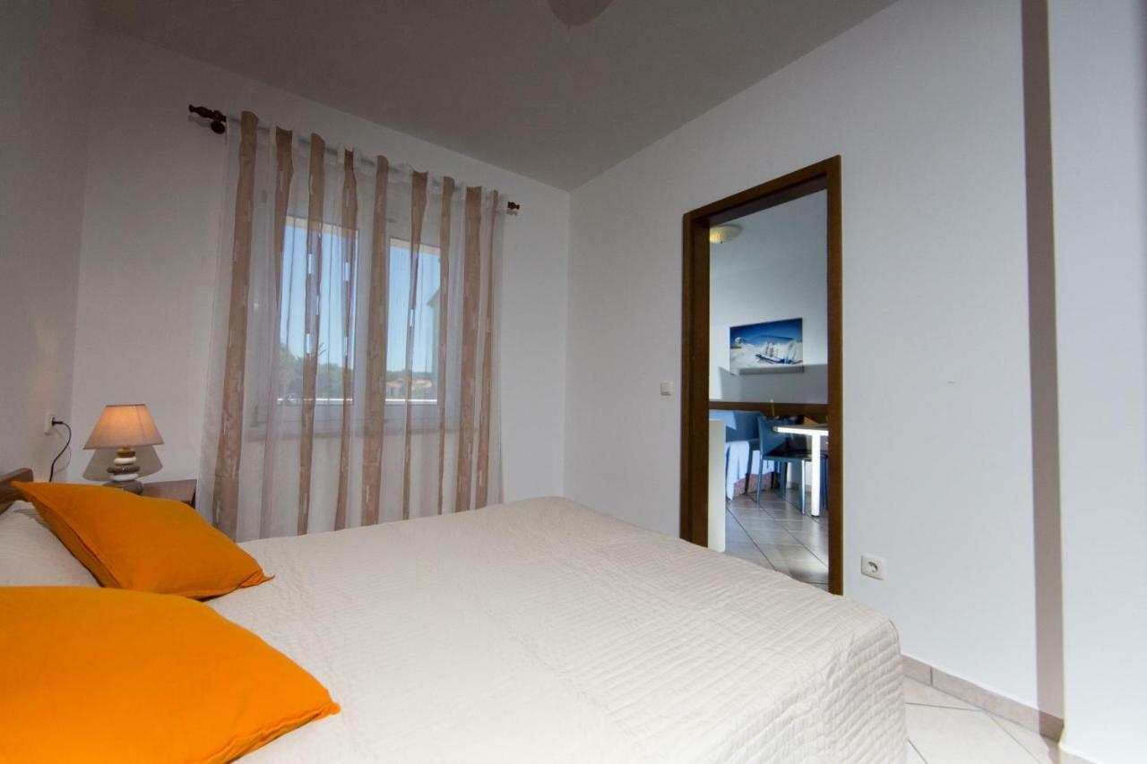 Apartments Sanmichel Пула Екстериор снимка