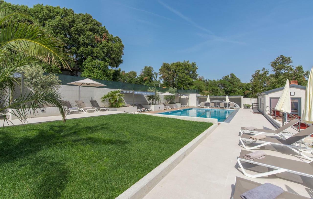 Apartments Sanmichel Пула Екстериор снимка